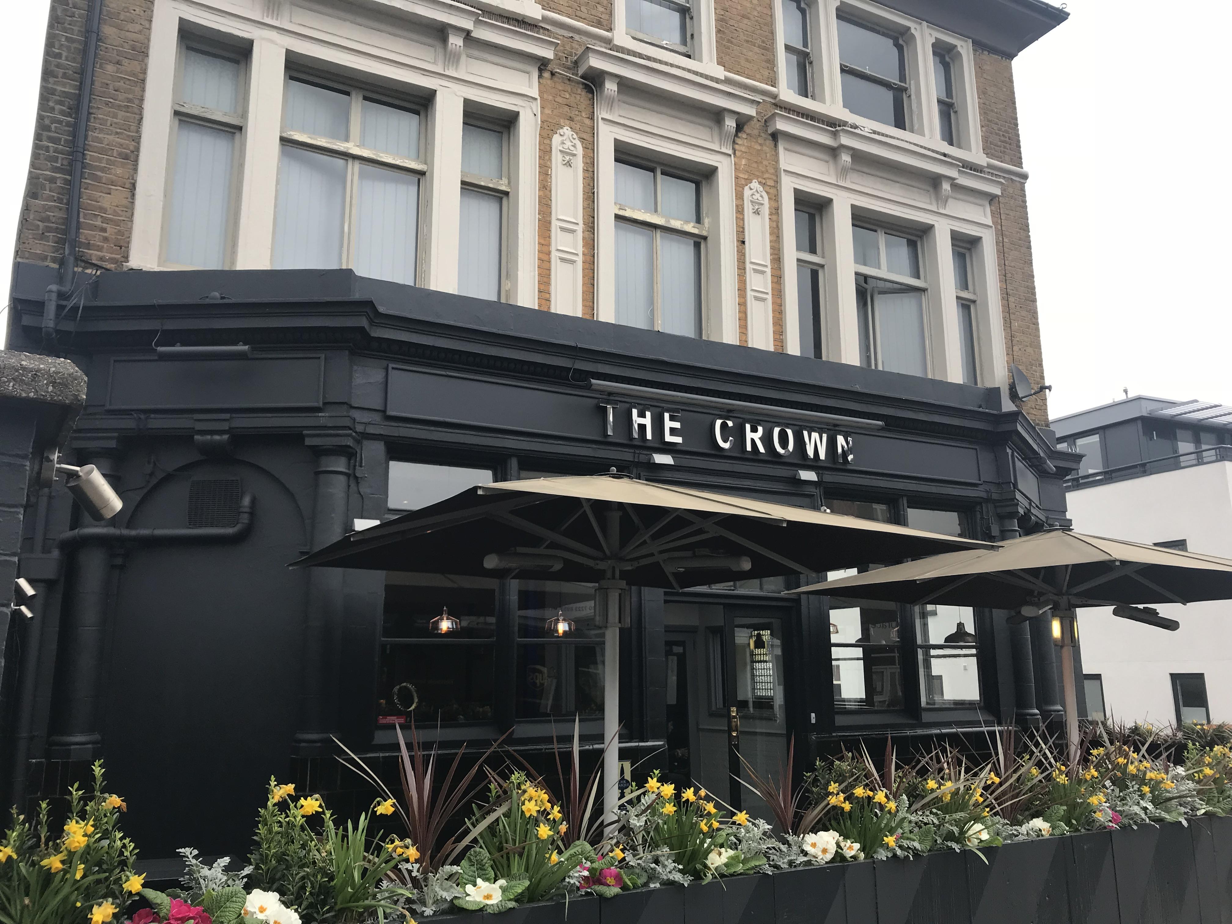 Publove @ The Crown, Battersea Londen Buitenkant foto